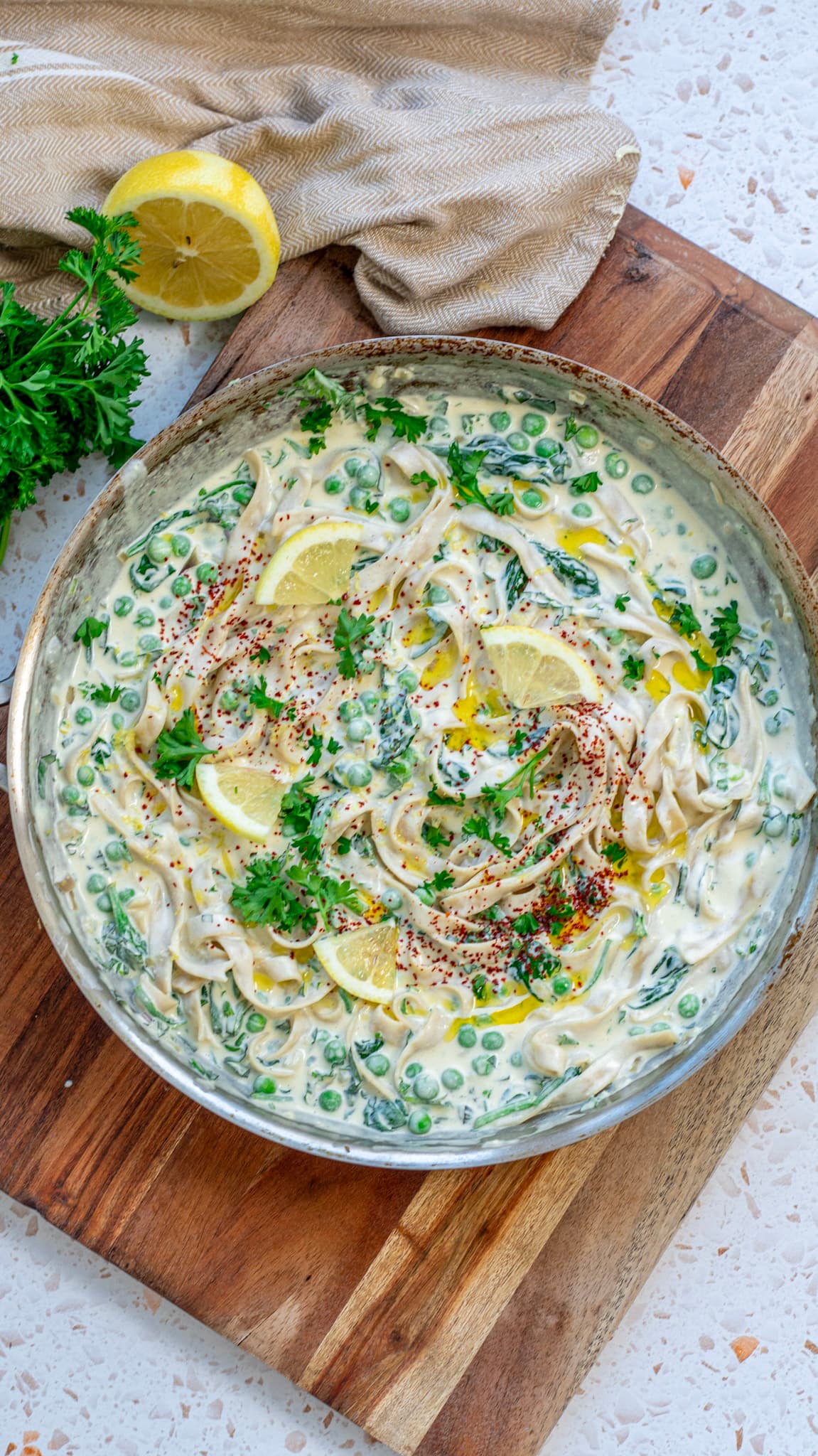Lemon Garlic Pasta with Spinach & Peas